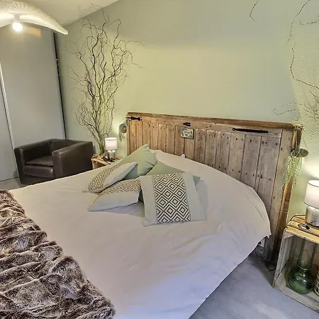 Avec Garage Et Terrasse Au Coeur De Colmar, Pres De La Route Des Vins D'alsace - Fr-1-722-6 * Colmar