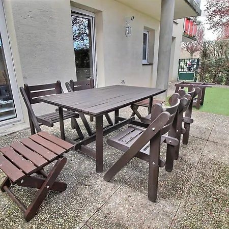 Avec Garage Et Terrasse Au Coeur De Colmar, Pres De La Route Des Vins D'alsace - Fr-1-722-6 *