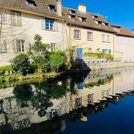 Apartament Avec Garage Et Terrasse Au Coeur De Colmar, Pres De La Route Des Vins D'alsace - Fr-1-722-6 *